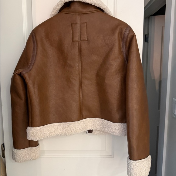 Abercrombie & Fitch Brown Leather Jacket with Cream Shearling - Picture 5 of 5